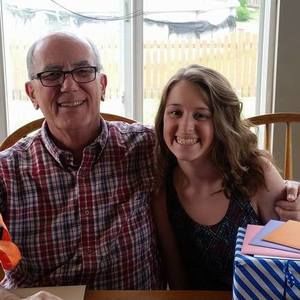 Meet your Posher, Lauri